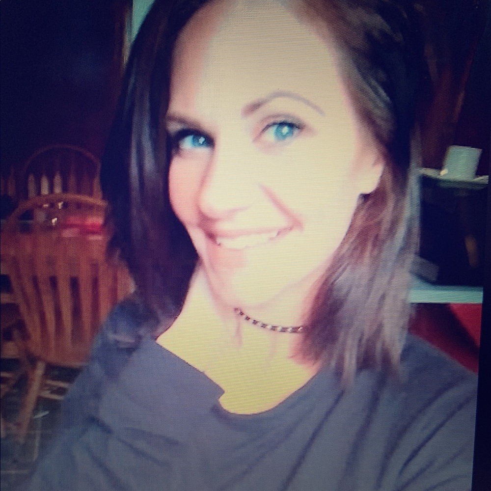 Meet your Posher, Kerri